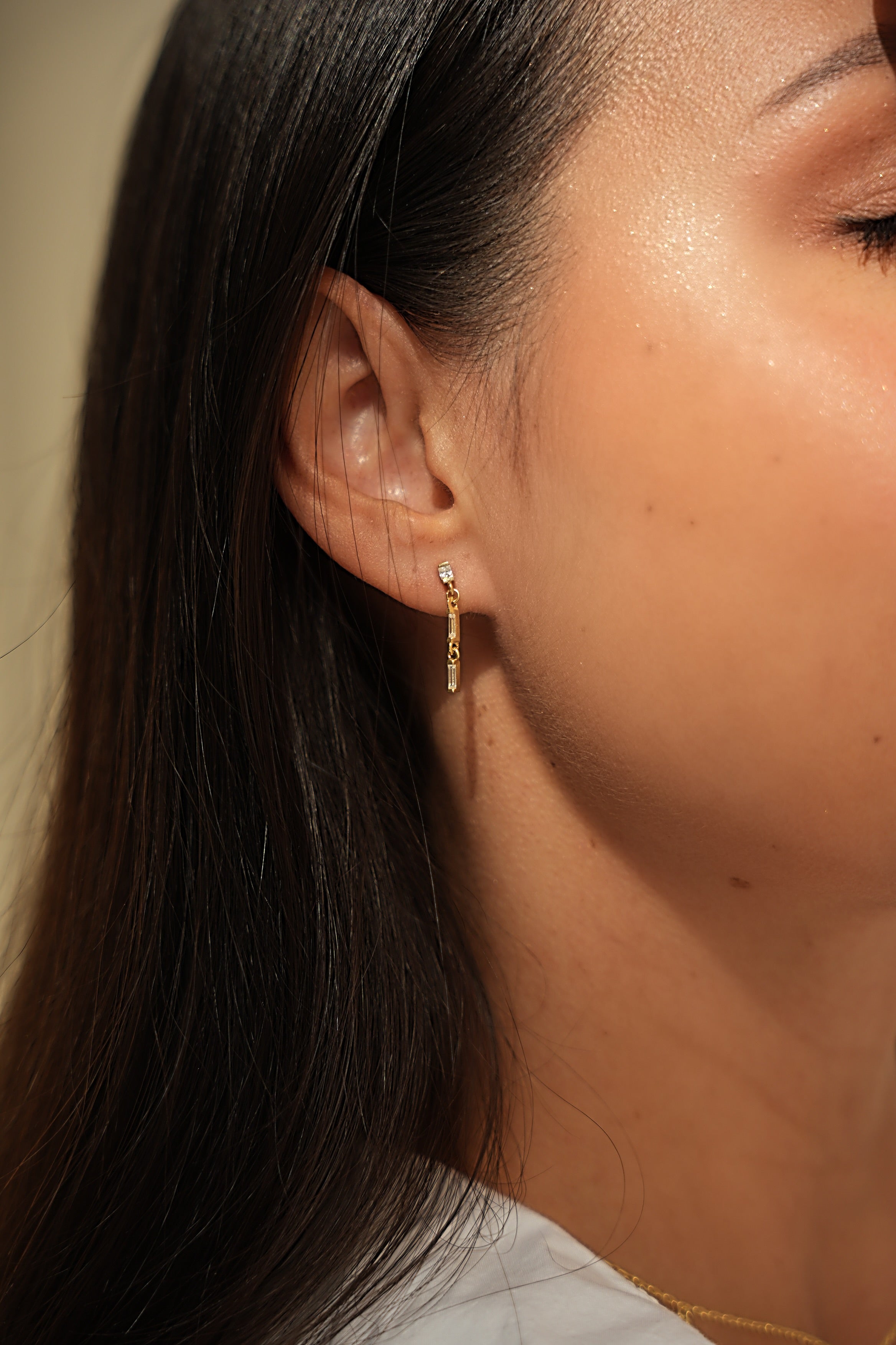 Dainty deals gold earrings